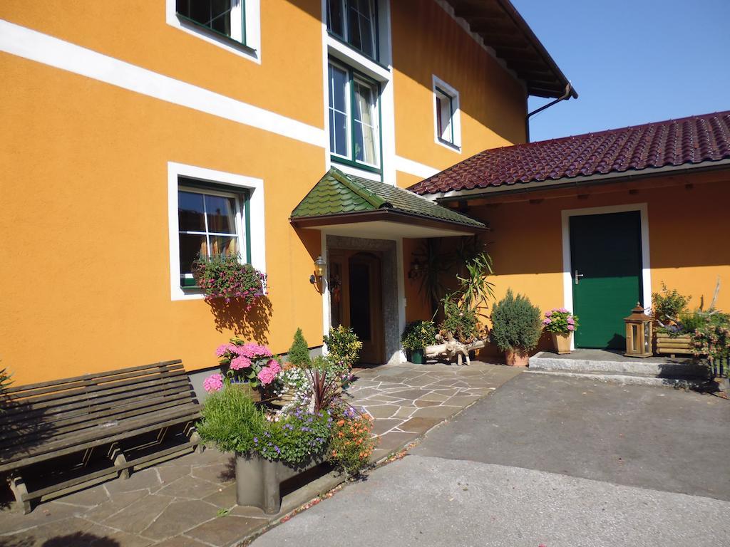 Hotel Pension David Puch bei Hallein Exterior foto